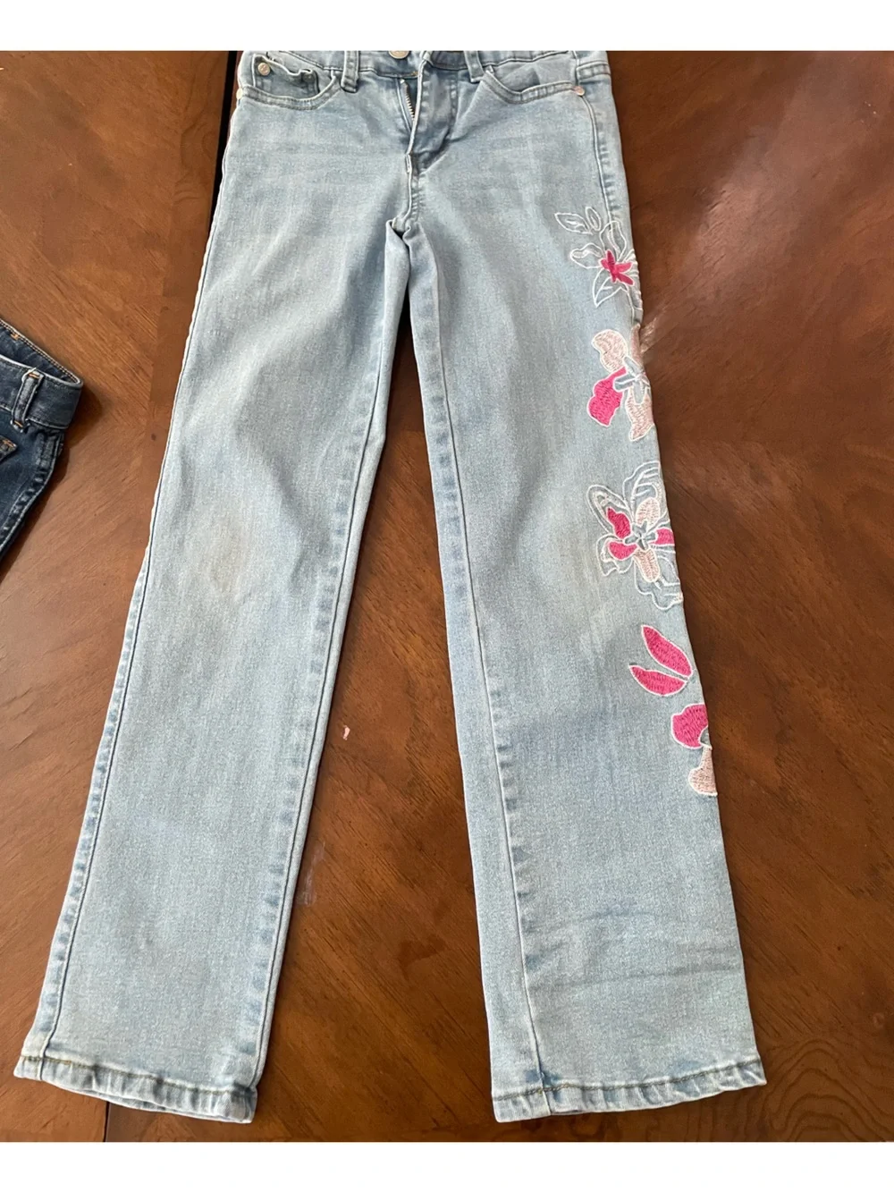4 Pair Off Girl’s Jeans Light Wash Denim Jeans with Pink Embroidery